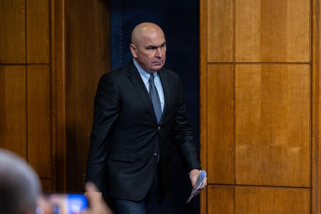 Romanian prime minister comes out in favor of no statute of limitations for serious corruption