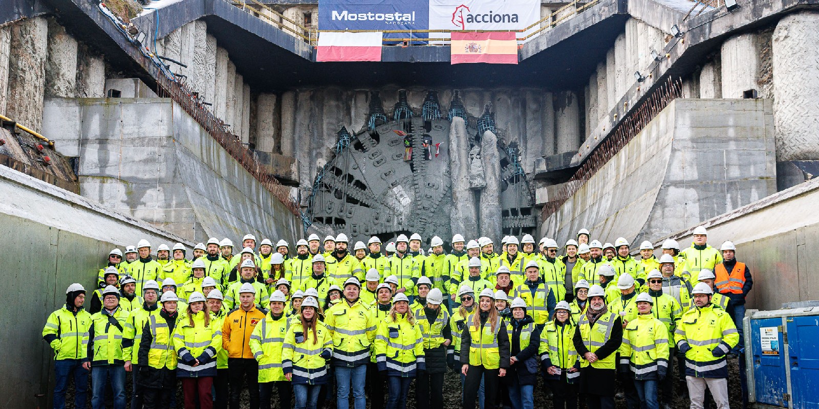 breakthrough celebrated on the first S19 tube in Poland