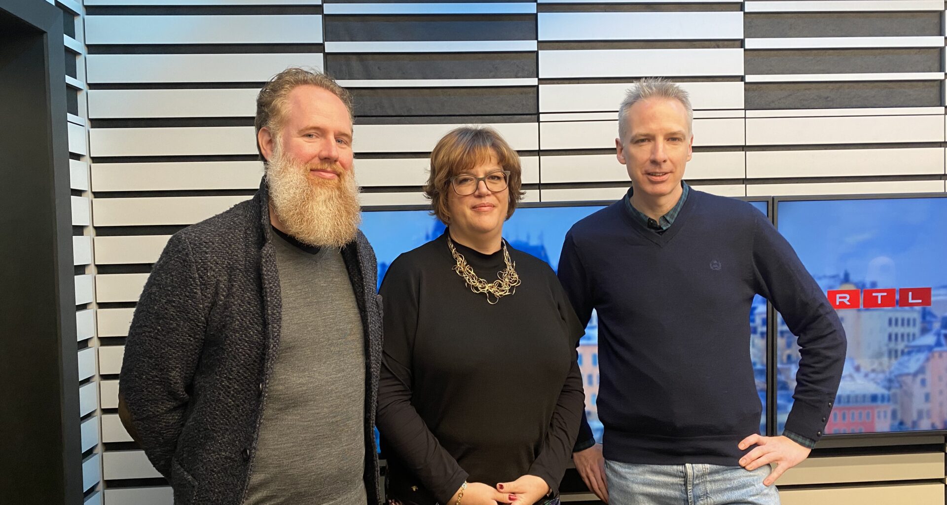 French literacy option in primary schools debated during roundtable