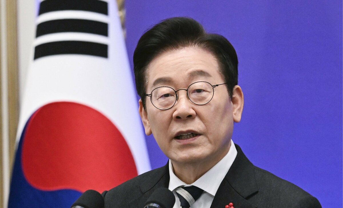 South Korea wants to help lower Japan-China tensions: President Lee