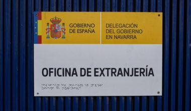 Spain targets immigration appointment resale « Euro Weekly News