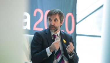 Carney Defector Says ‘No Way’ Canada Can Meet Climate Goals Now | Ex-minister Steven Guilbeault said the government’s recent policy decisions put its targets for 2030, 2035 and even 2050 out of reach.