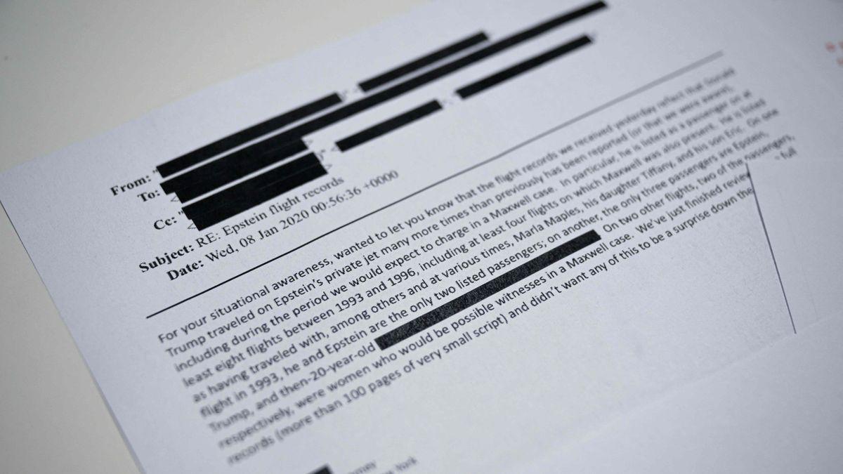 Dokumente über Sexualstraftäter: User entfernen Schwärzungen in »Epstein-Files«