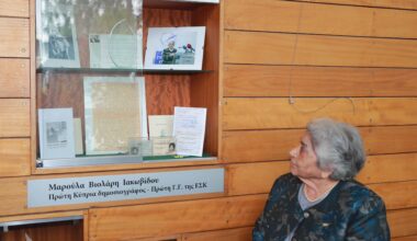 cover Pioneer Maroula Violari Iakovidou honoured for 70 years in journalism