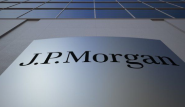 J.P. Morgan Predicts a Selective 2026 on Wall Street: Top Stock Picks Revealed