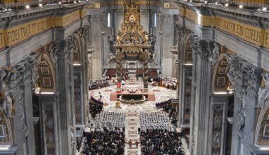 God wants all people to be saved, pope says at Jubilee of Prisoners