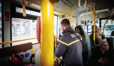 Zelfs met een geldig abonnement kan je een boete krijgen bij De Lijn: “Ze zijn heel streng geworden”