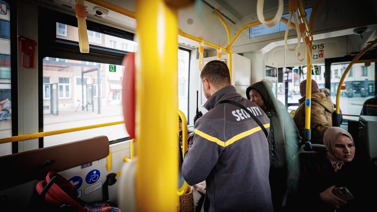 Zelfs met een geldig abonnement kan je een boete krijgen bij De Lijn: “Ze zijn heel streng geworden”