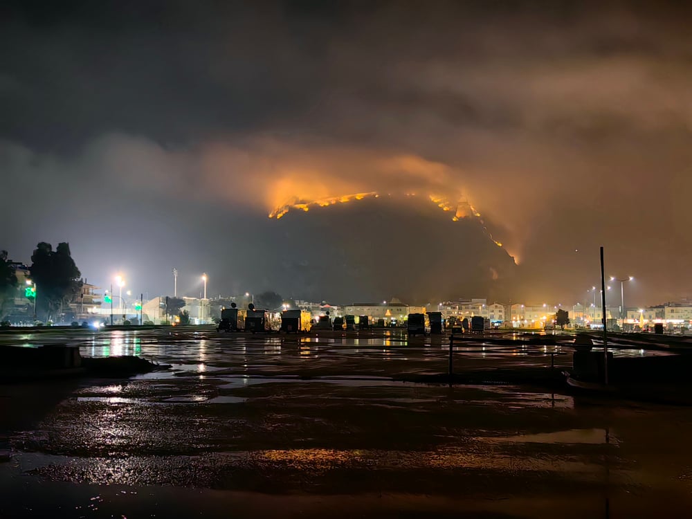 Κακοκαιρία Byron: Σφοδρή επέλαση σε όλη την Ελλάδα