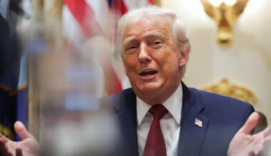 Frank Sinatra's daughter claims he 'loathed' Donald Trump in huge admission