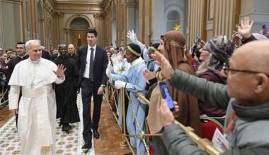 Christmas reminds faithful God can be found in the ordinary, pope says