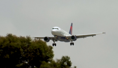 Turecko stratilo kontakt s lietadlom, v ktorom je generál z Líbye