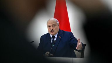 Biélorussie : des opposants politiques libérés, dont un prix Nobel, contre la levée de sanctions américaines sur le potassium