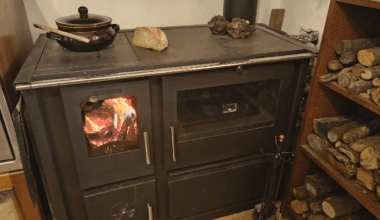 Fuori si gela, dentro si vola: fagioli alla Bud Spencer sulla stufa economica. Manca solo Trinità.