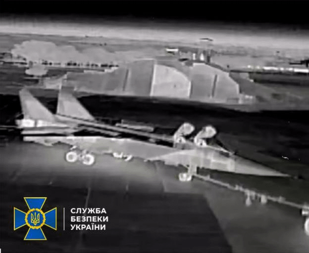 A russian MiG-31 in the sights of a guided long-range strike drone.