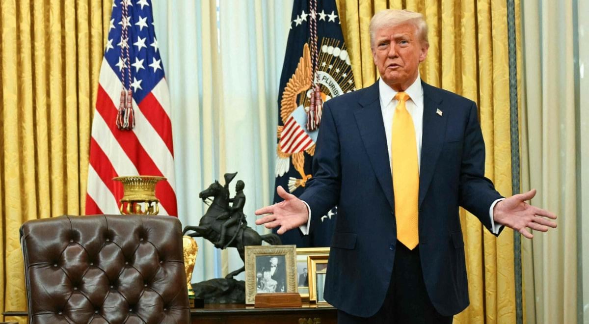 Trump chce "odciągnąć" Polskę od UE. Ujawniono tajny dokument