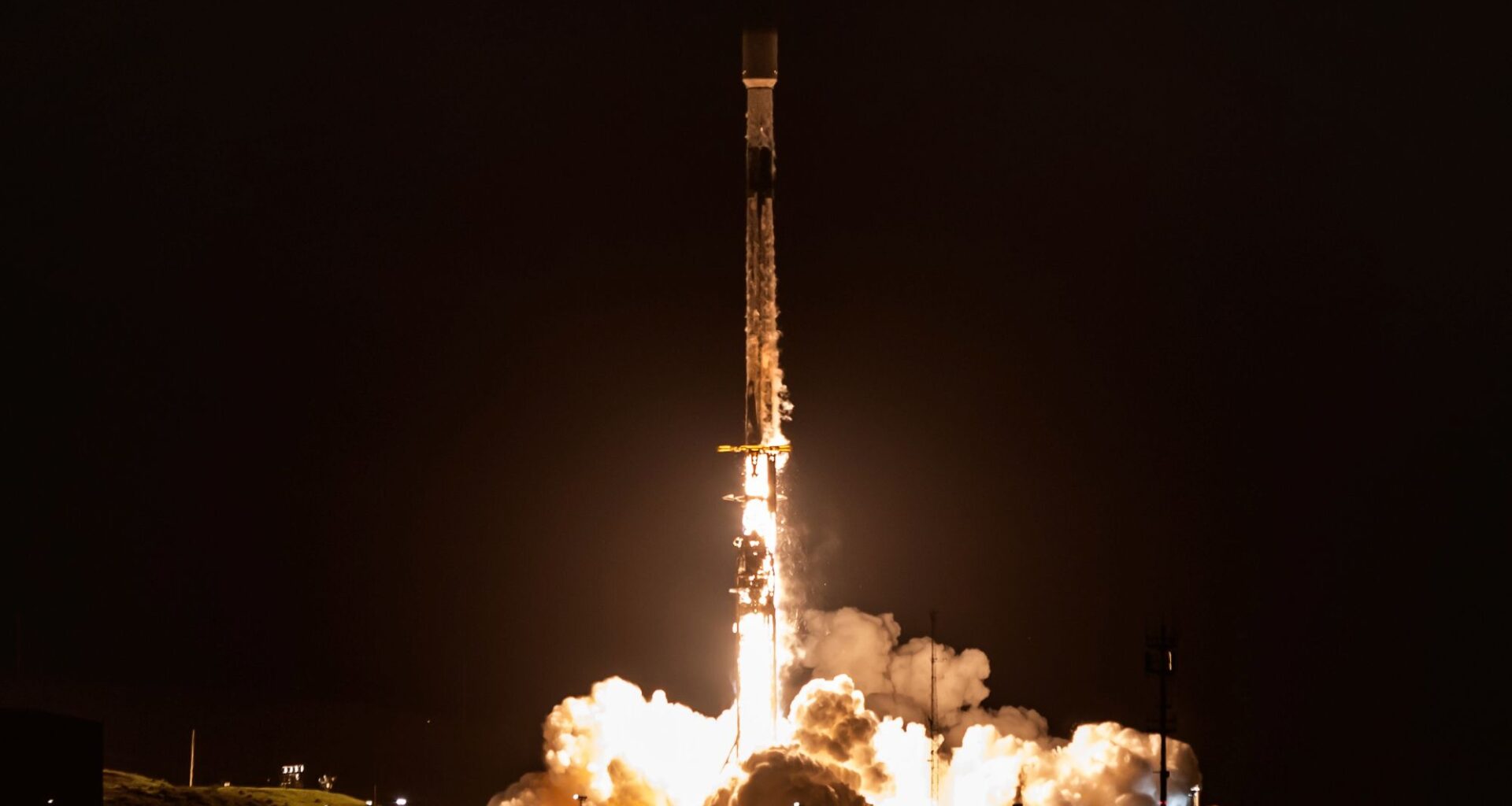 SpaceX launches 60th mission of the year from California