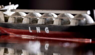 Energy Transfer scraps development of Lake Charles LNG export project