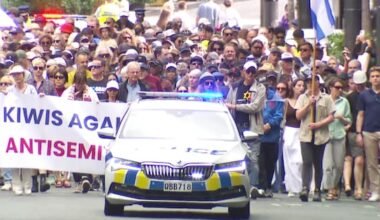 Rally warns of rising anti-Semitism a week after Bondi shooting