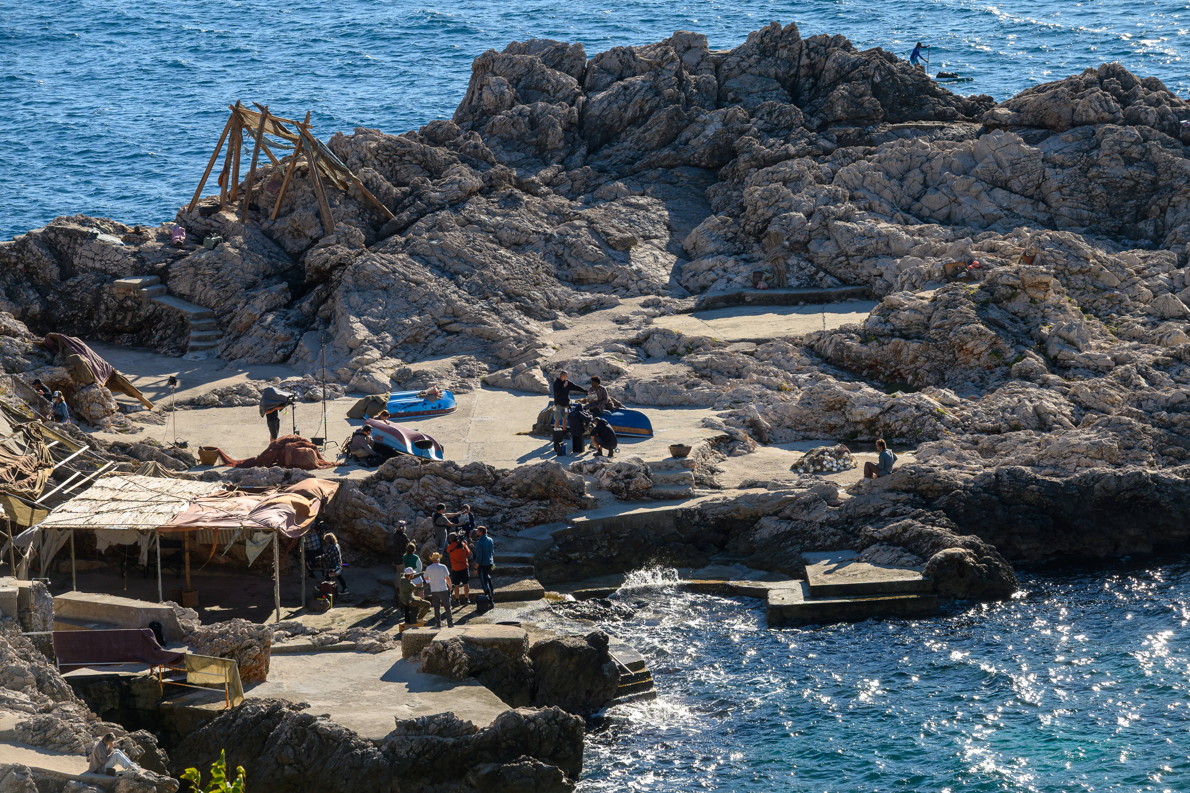 New Bts Photos Filming Croatia Outer Banks S5 (3)