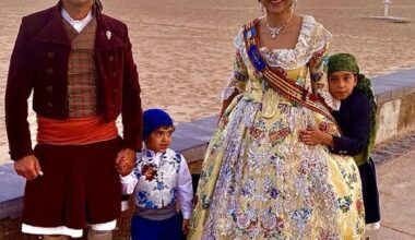 Fallas Costumes in Valencia