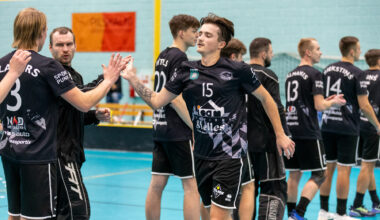 Latvijas Florbola savienība » LV » 2019/2020 » Jaunumi » Irlavnieki savā laukumā pārsteidz "Valmieru"