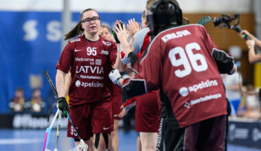 Latvijas Florbola savienība » LV » 2025/2026 » Jaunumi » Latvietes atzīstamā cīņā piekāpjas čempionāta saimniecēm čehietēm