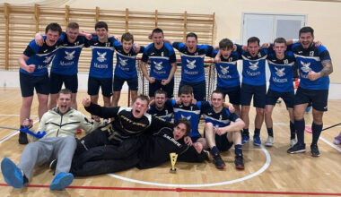 Latvijas Florbola savienība » LV » 2025/2026 » Jaunumi » Jaunpienācēja Daugavpils "Dinaburga Ērgļi" svin pirmās uzvaras