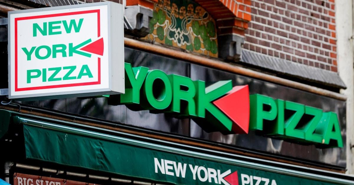 24 jaar lang woont stel prettig in woning, maar als pizzeria onder het huis opent, beginnen de problemen