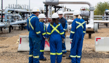 Ovintiv Signs 12-Year Deal for Cedar LNG Export Capacity