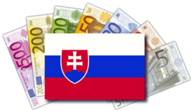 Bulgaria: Slovakia’s Euro Adoption Anchored Economy Through Crises, Says Central Bank Economist