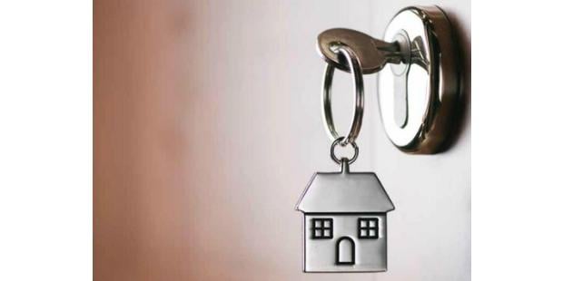 Casos de ocupação ilegal não param de aumentar em Portugal: saiba tudo sobre os ocupas e usucapião