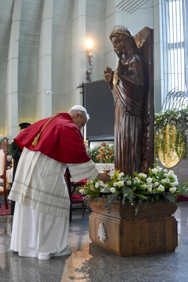 Pope Leo XIV presents a Golden Rose to Mary at the Shrine of Our Lady of Lebanon in Harissa, Lebanon, on Dec. 1, 2025. Credit: Vatican Media