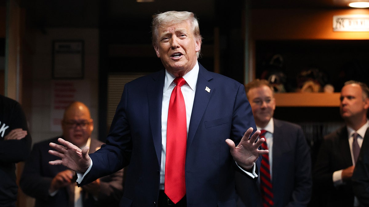 Donald Trump talks to the New York Yankees