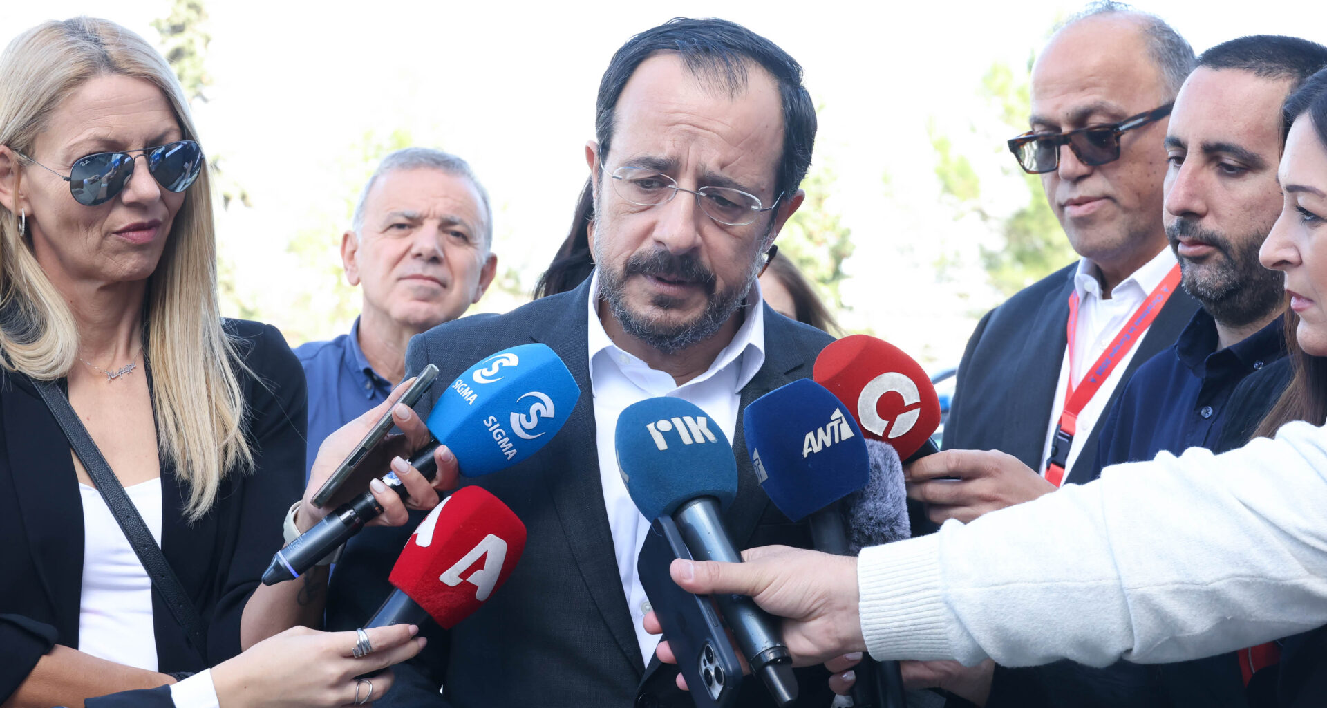 cover President outlines economic and international priorities at Keve assembly