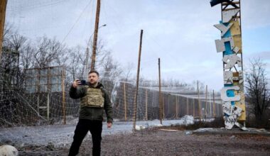 Ukraine says it controls 90% of Kupiansk, Russia denies it