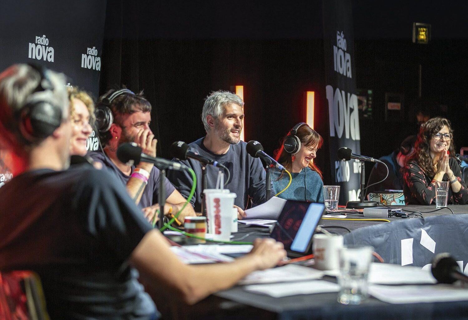 Radio Nova : les secrets d’un spectaculaire braquage d’audience - L'Humanité