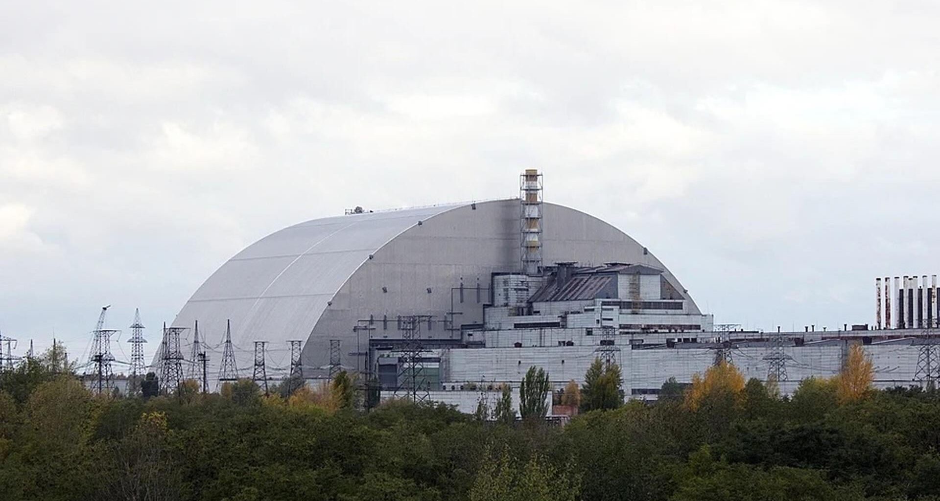 Drone-damaged Chernobyl facility's shield can't confine radiation