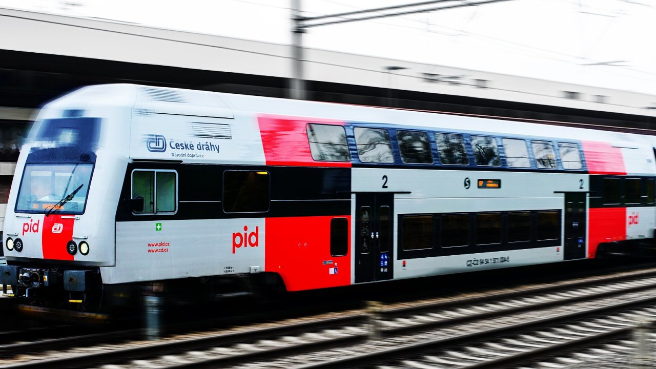 vlak, Praha, PID