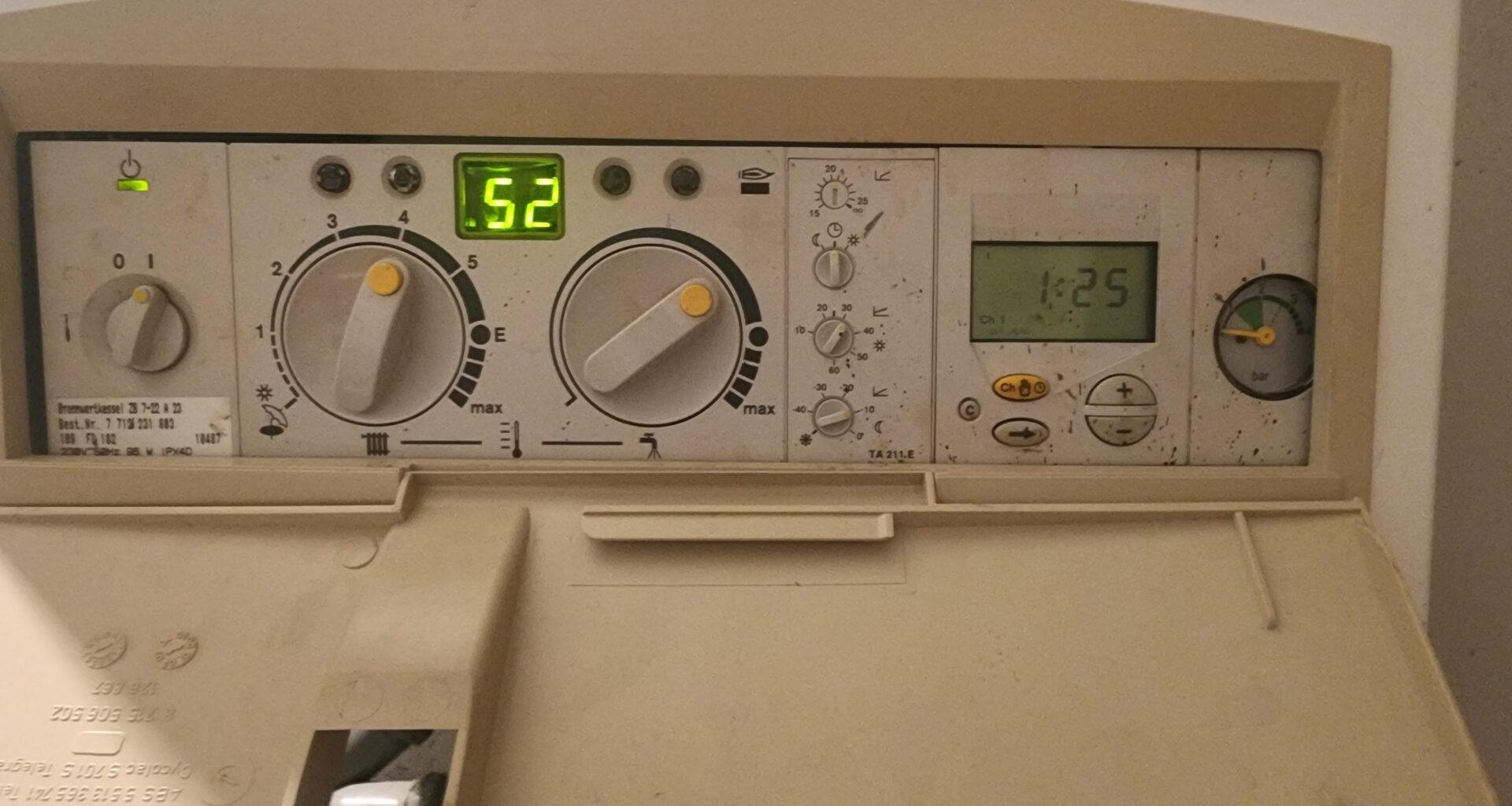 Can anyone tell me what's wrong here....