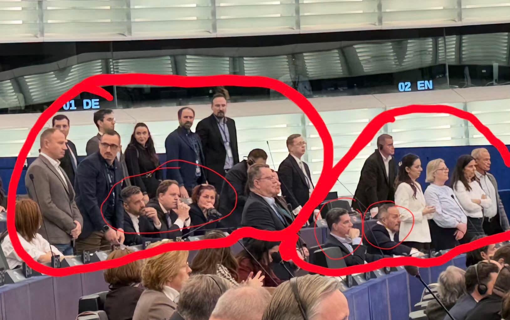 Dr. Kulja, Magyar: A Fidesz az Európai Parlamentben is elárulta a felvidéki magyarokat. A fideszes patrióták akadályozták meg, hogy az Európai Parlament kiálljon a felvidéki magyarok mellett.