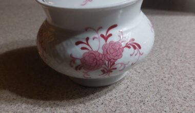 Got this beautiful sugar bowl and it seem it's from germany. Can anyone tell me more about it's orgin?