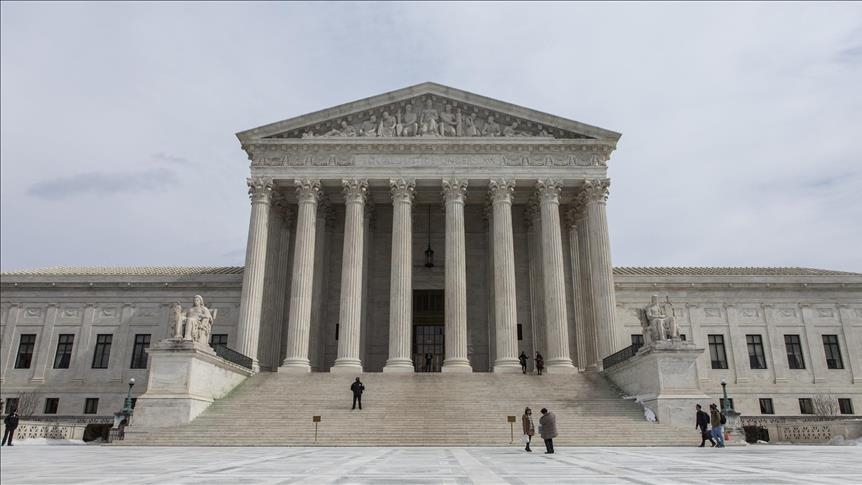 US appeals court suspends order blocking Trump's National Guard deployment in DC