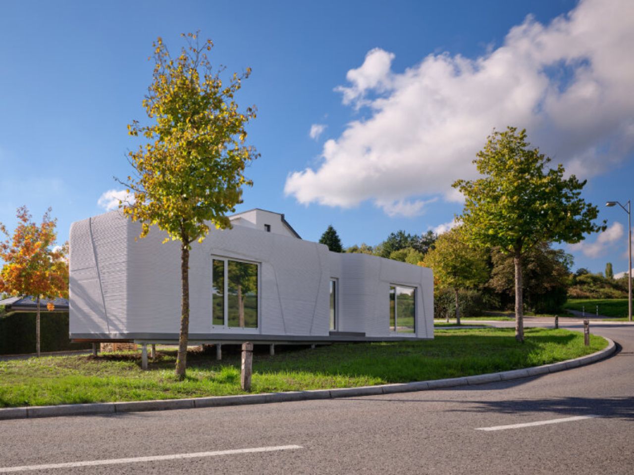 3D-Printed Tiny Home Cuts Build Time in Half and Challenges Luxembourg’s Housing Crisis