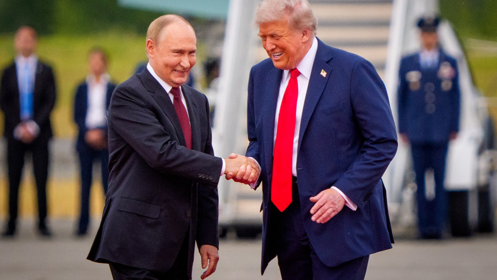 Trump's National Security Strategy Aligns With Putin and Russia