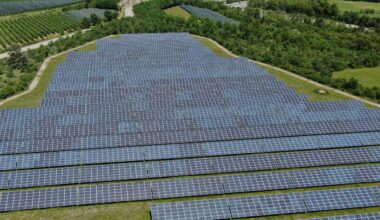 A large ground-mounted solar farm in Romania. (Adobe Stock Photo)