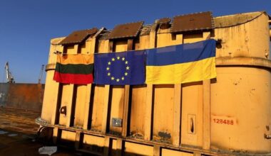 The European Commission has carried out one of its biggest logistical operations by relocating a full thermal power plant from Lithuania to Ukraine.