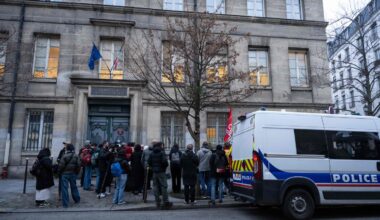 Une infirmière de l’AP-HP conteste son licenciement pour avoir refusé d’ôter son calot au nom de la laïcité