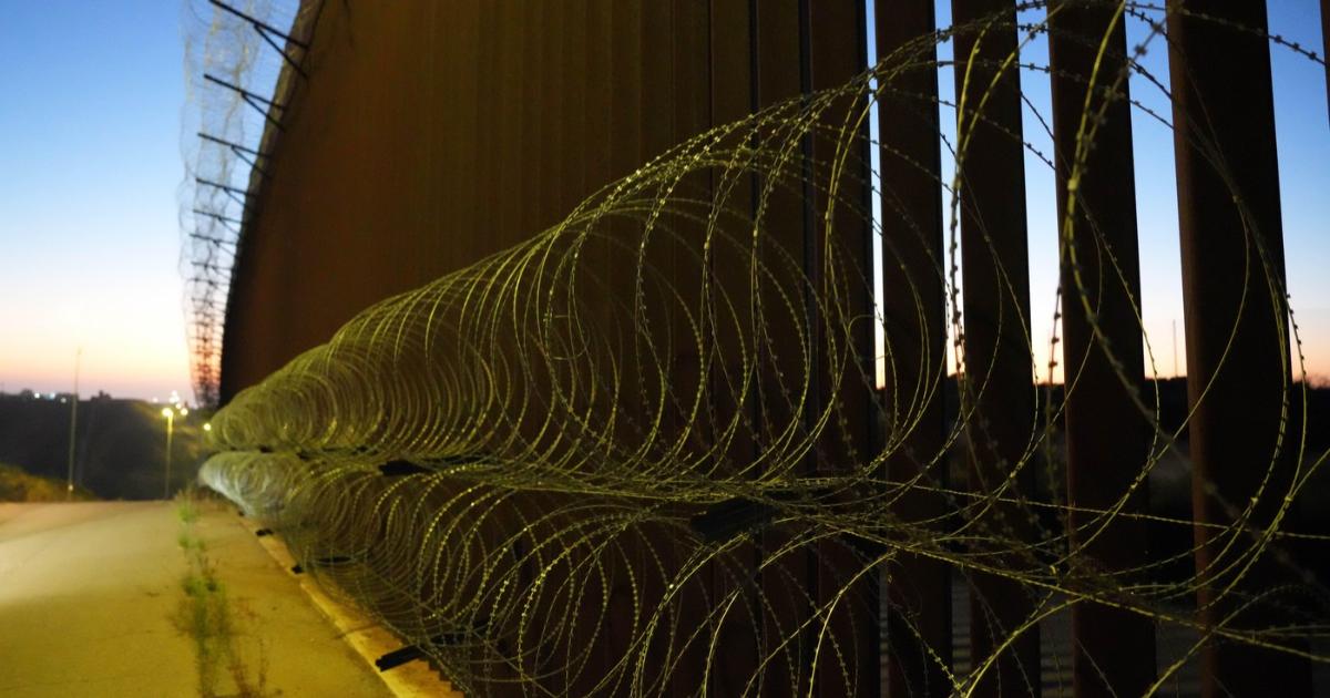 Bărbaţii din Ucraina care riscă moartea pentru a evita frontul: "Nimeni nu îşi doreşte pace"