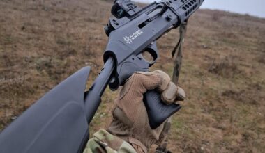 M4 A.I. Drone Guardian 18,5″ shotgun in the hands of a Ukrainian soldier.